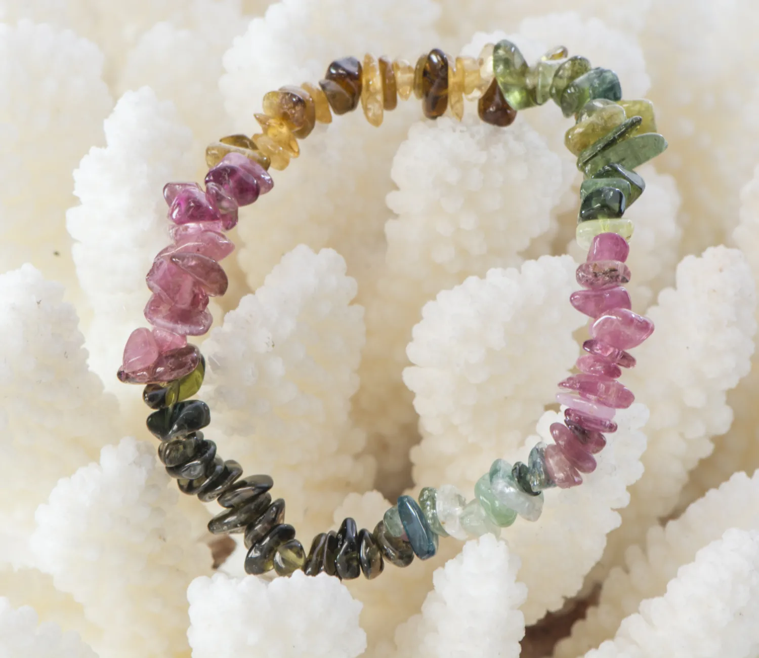 Armband mit bunten Turmalinen