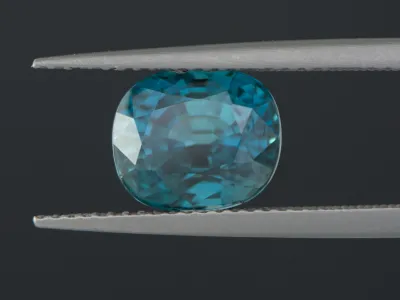 Blauer Zirkon