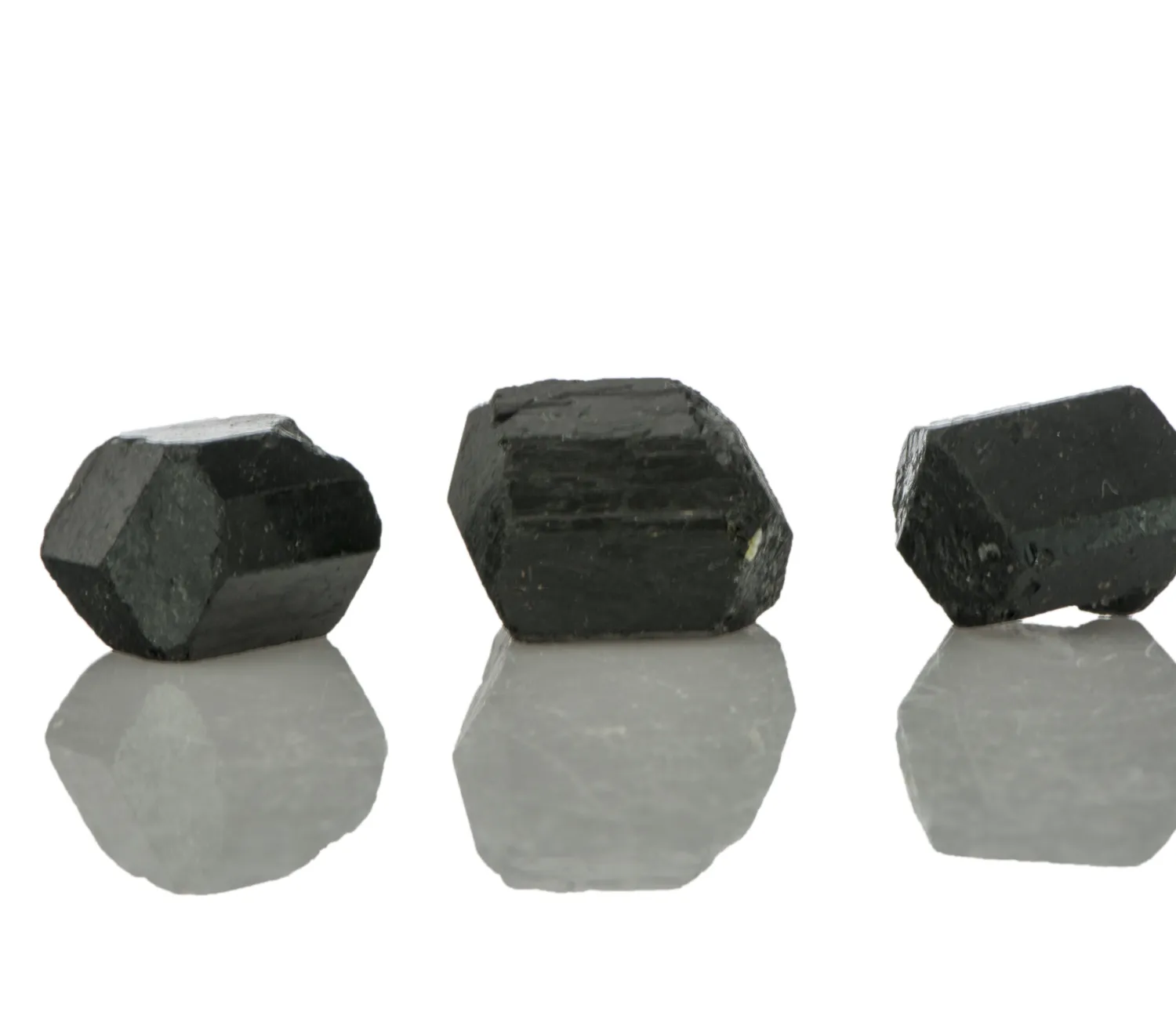Schwarze Turmalin Kristalle