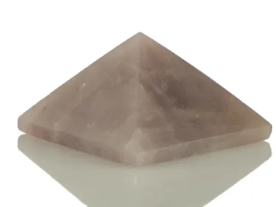 Rosenquarz Pyramide