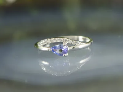Ring mit Tansanit
