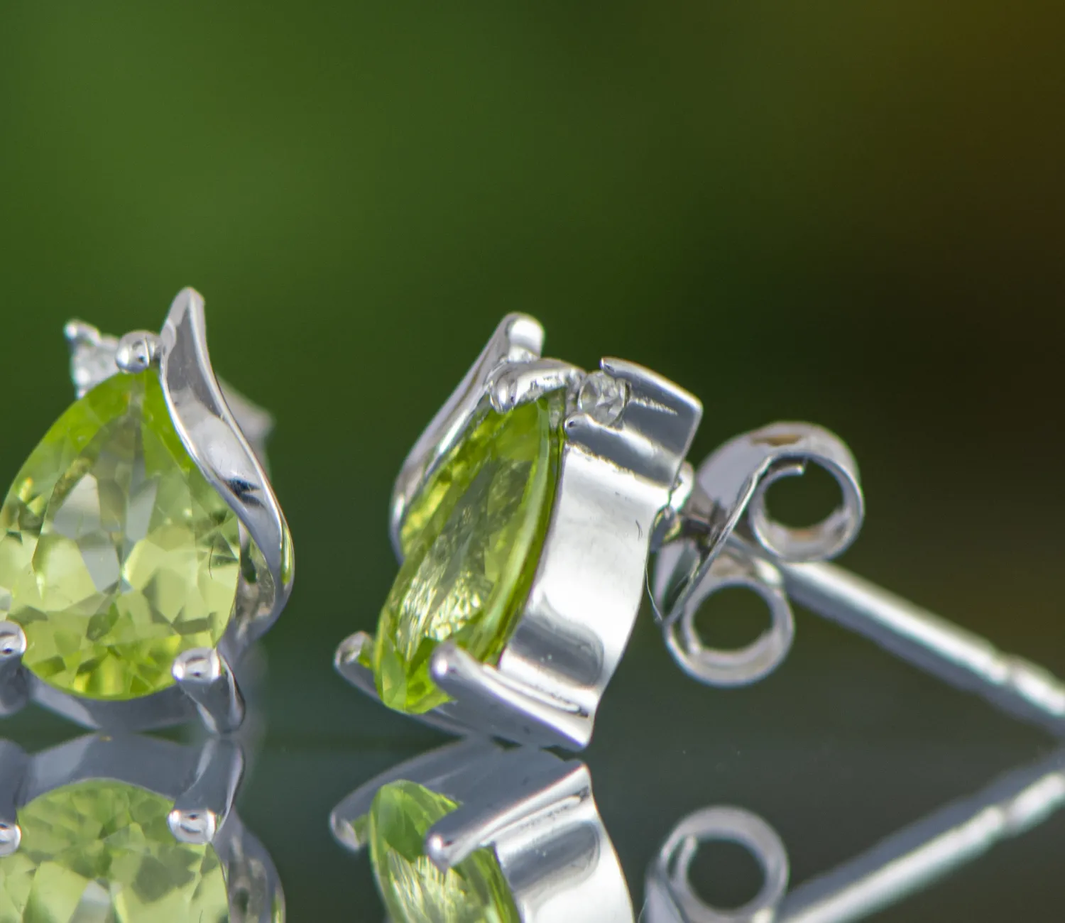 Ohrringe mit Peridot