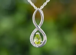 Anhänger mit Peridot
