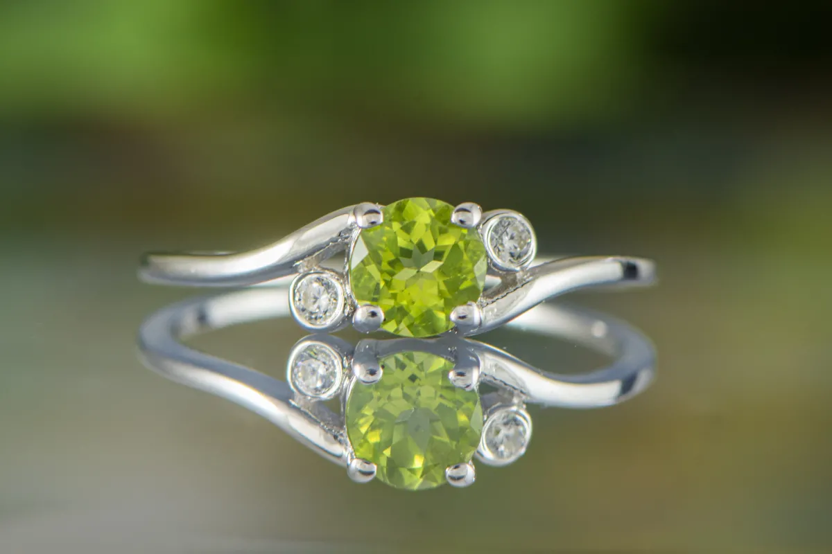 Silberring mit Peridot