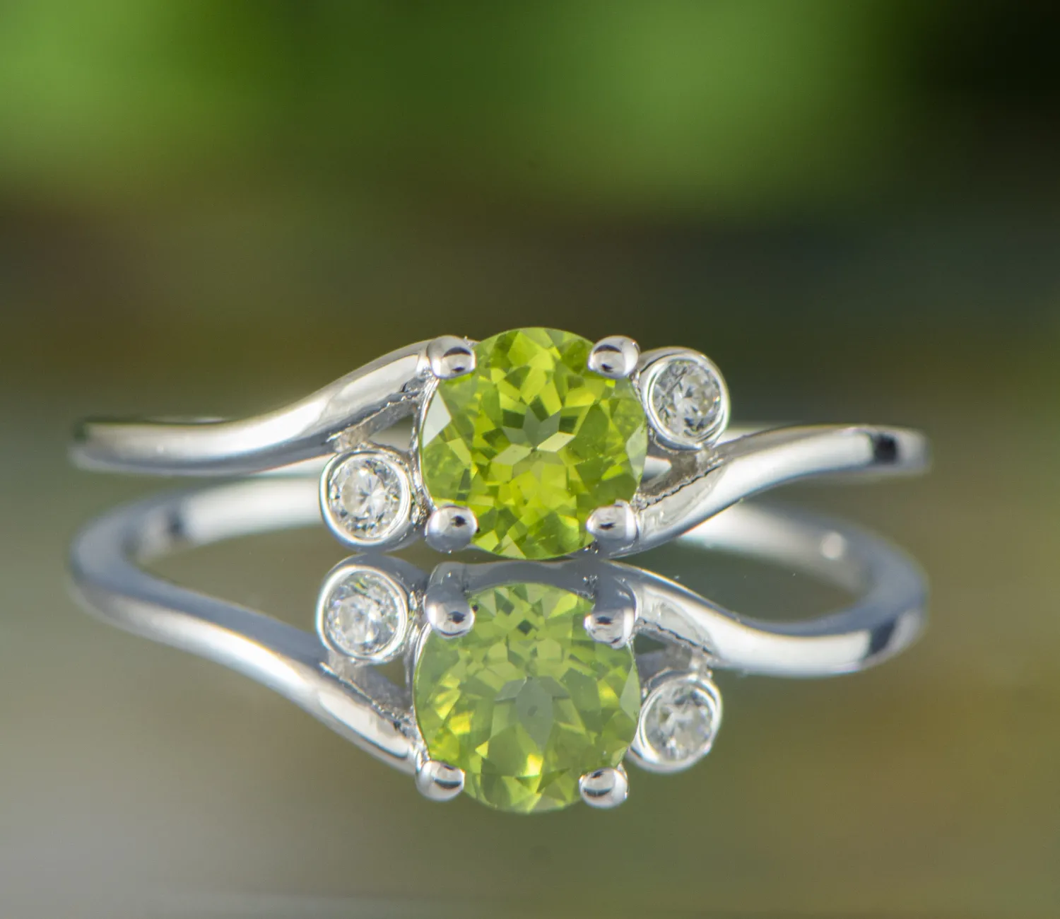 Silberring mit Peridot