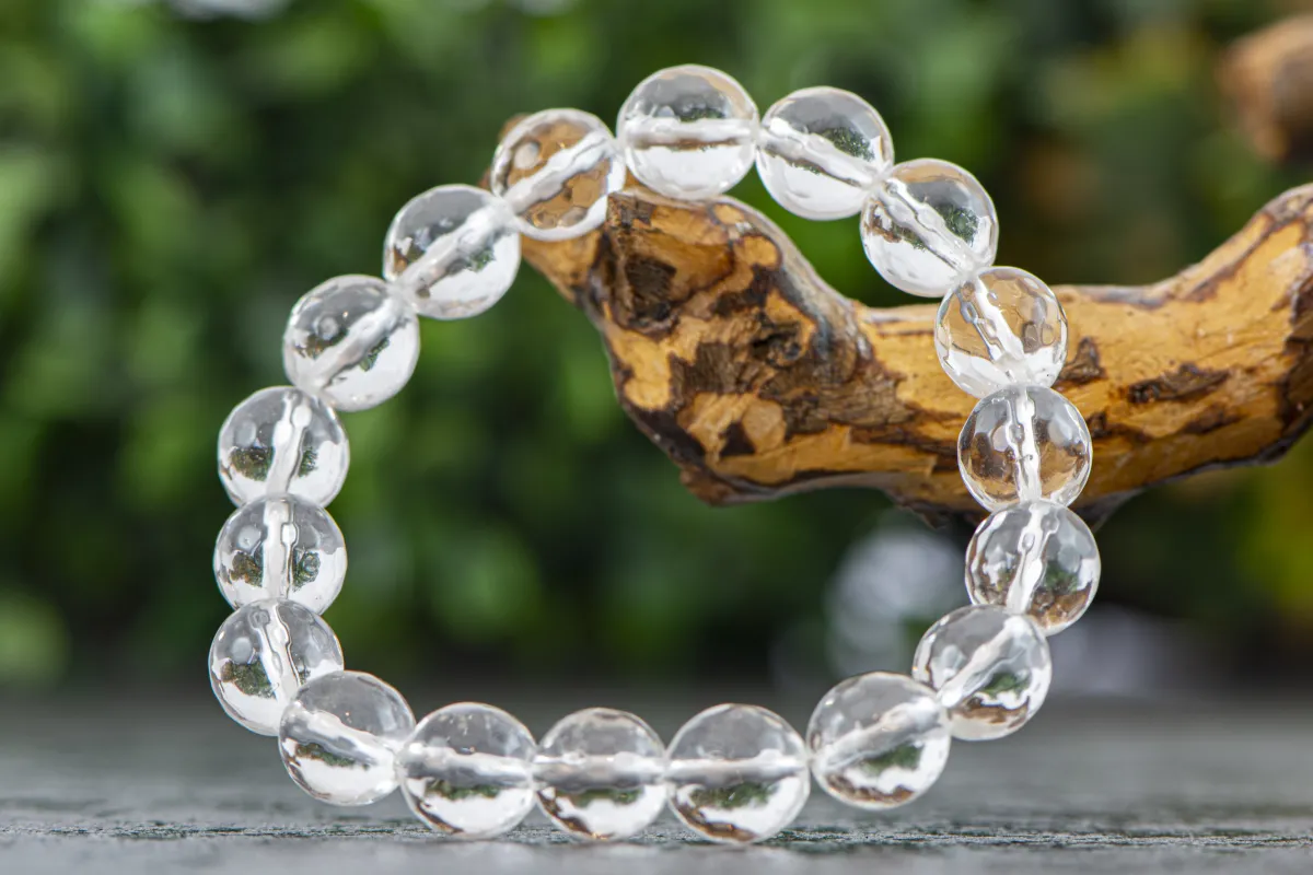 Armband aus Bergkristall 10mm