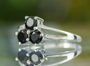 Ring mit schwarzem Turmalin