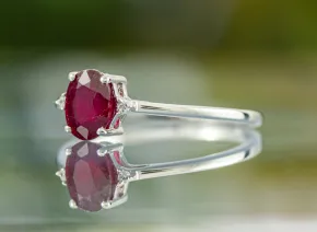 Ring mit Rubin