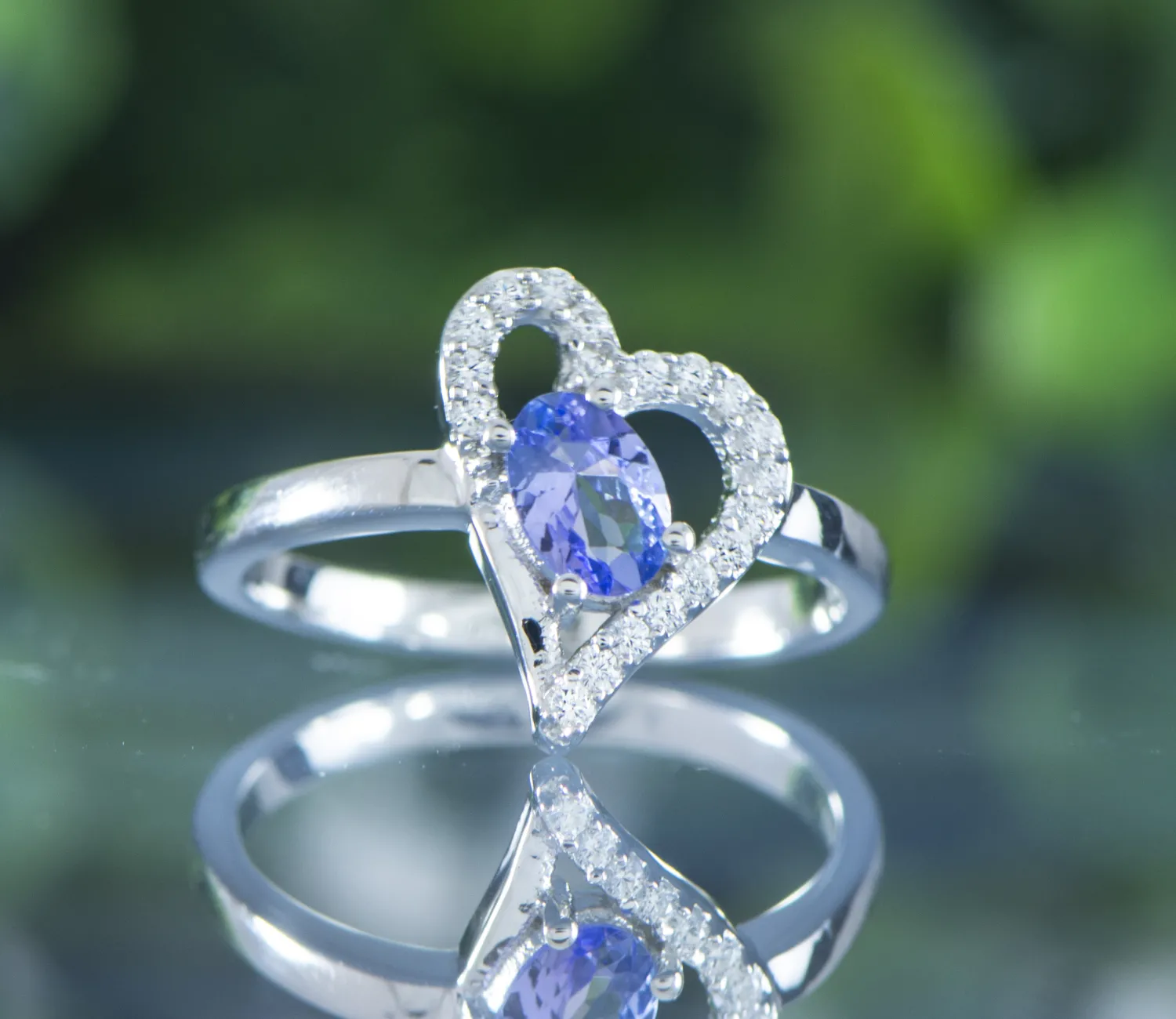 Ring mit Tansanit