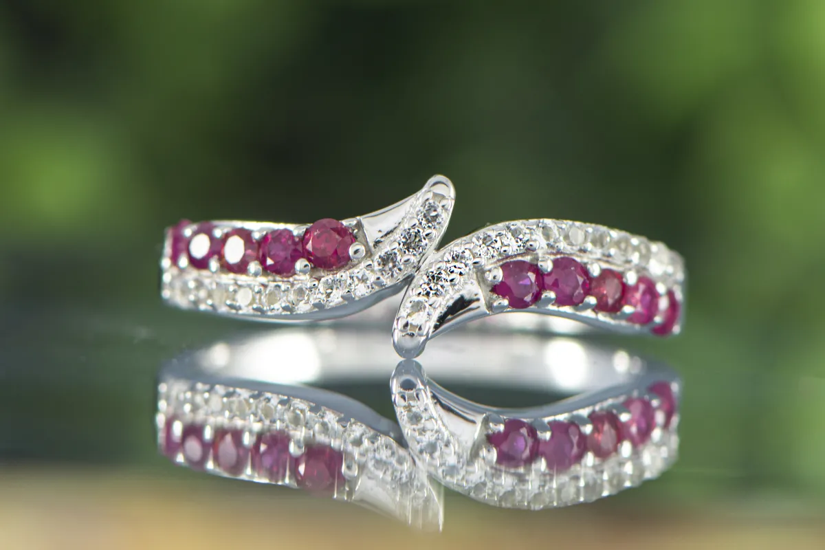 Ring mit Rubinen