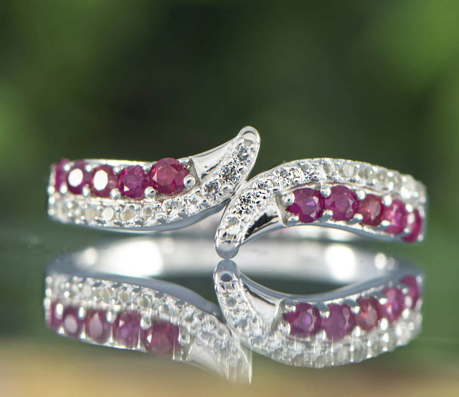Ring mit Rubinen