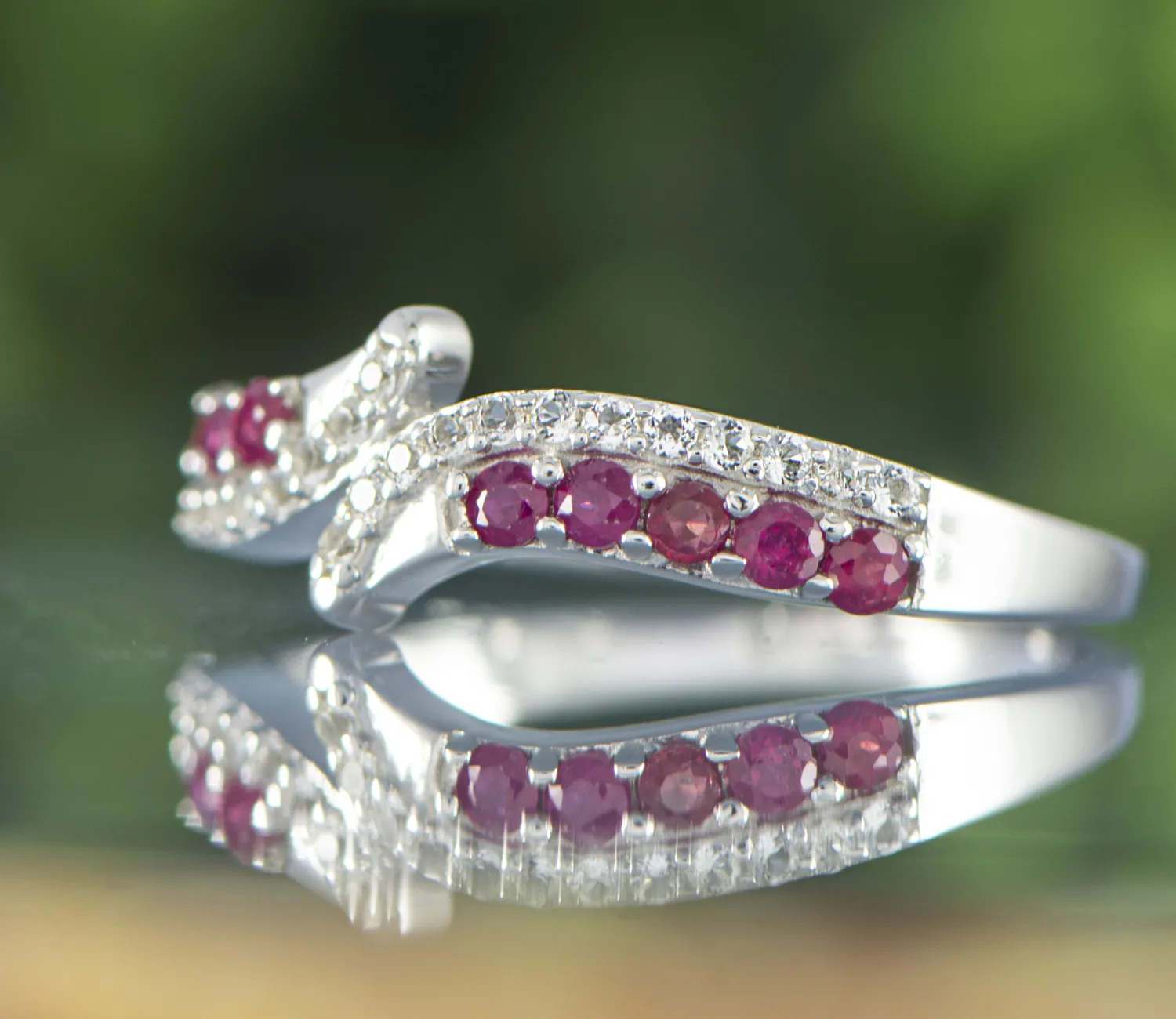 Ring mit Rubinen