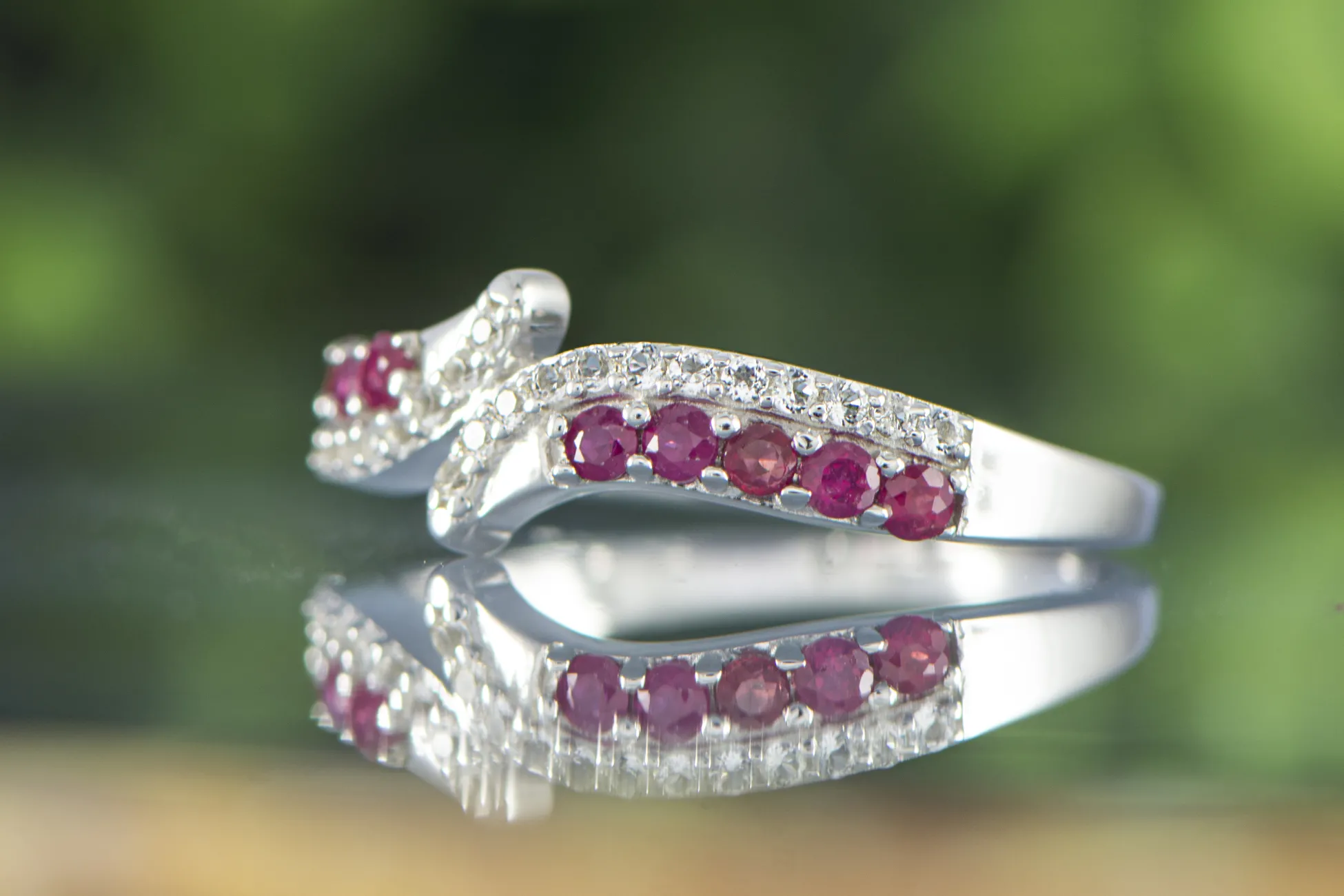 Ring mit Rubinen