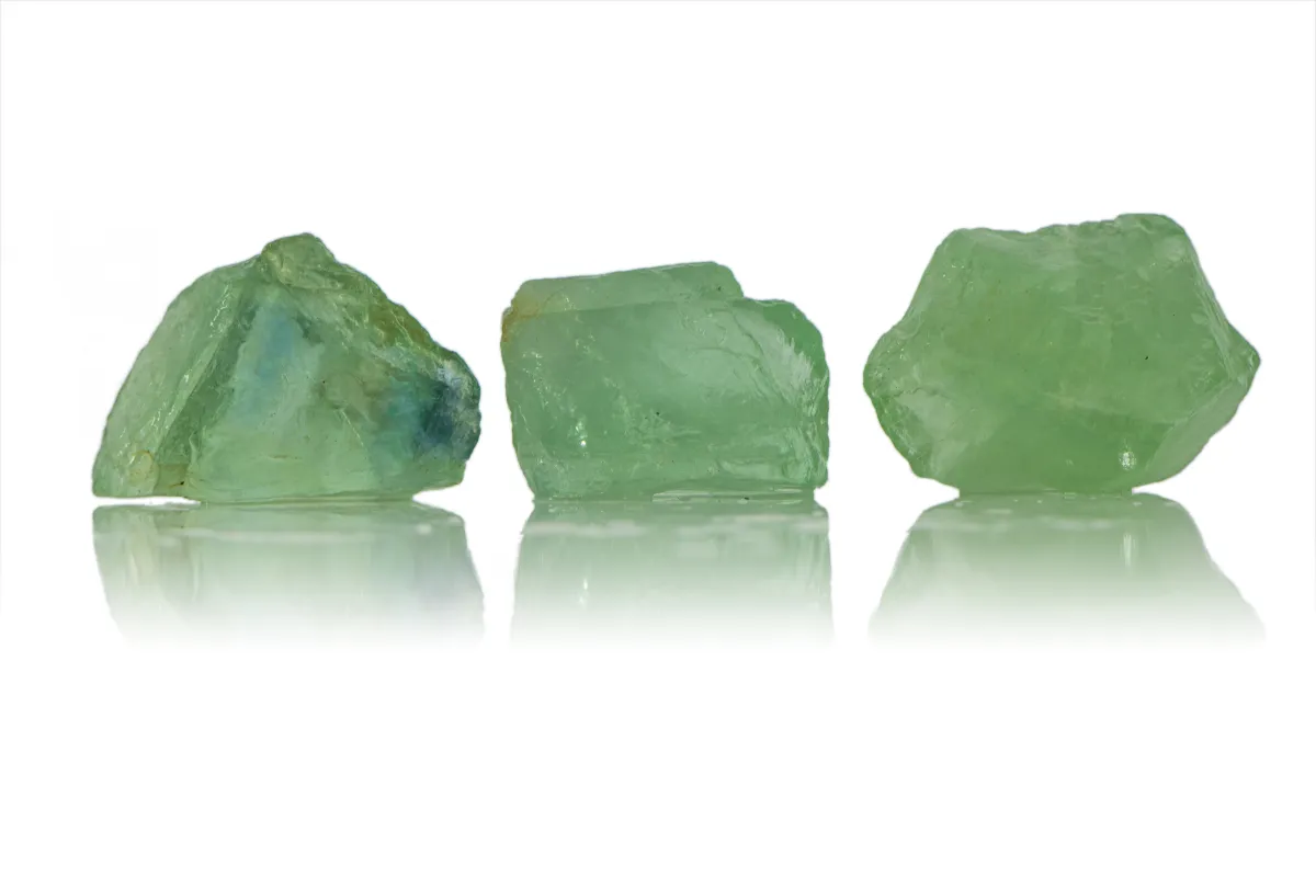 Unbearbeiteter grüner Fluorit