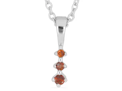 Anhänger mit roten Diamanten