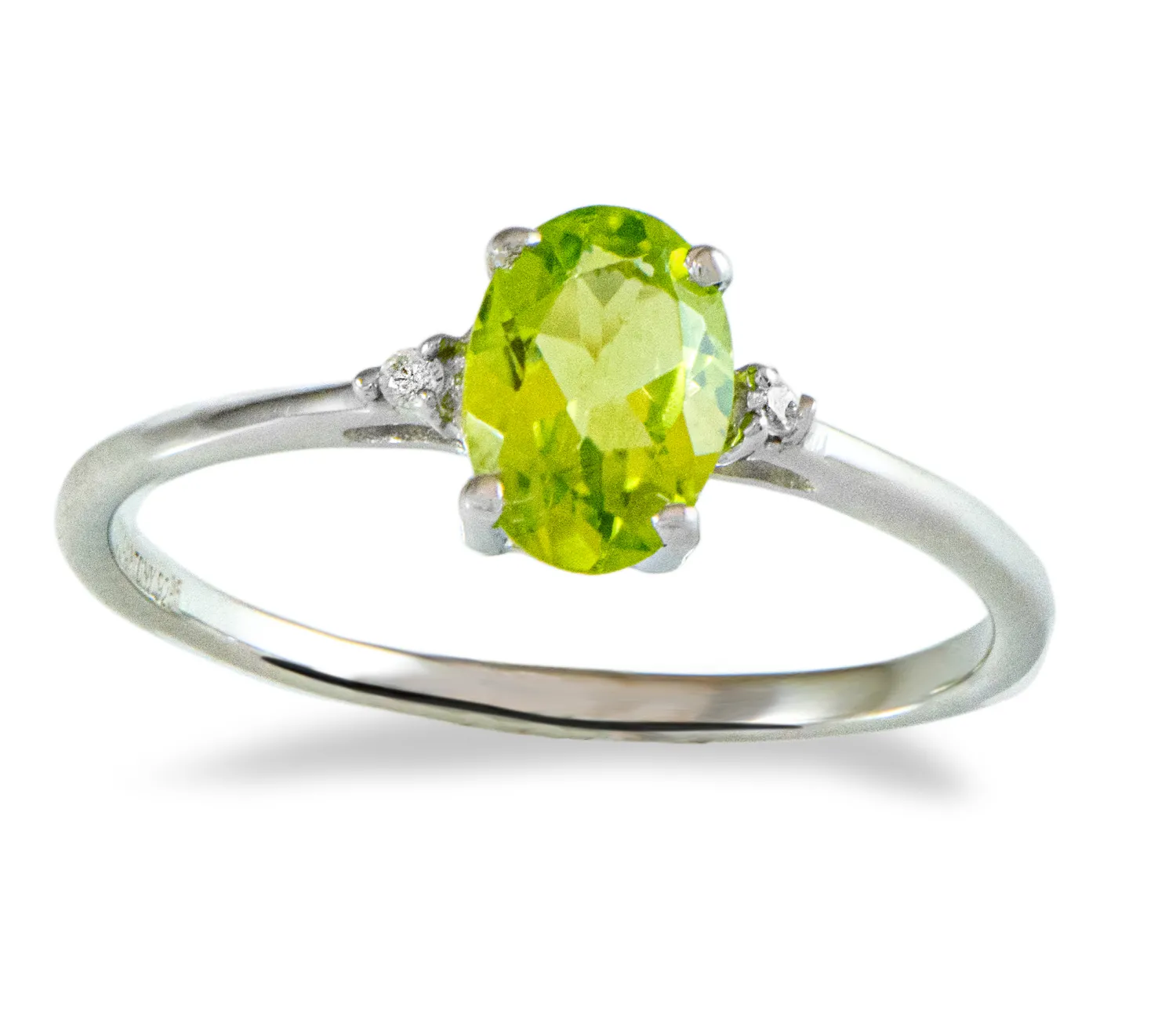 Silberring mit Peridot 7x5mm