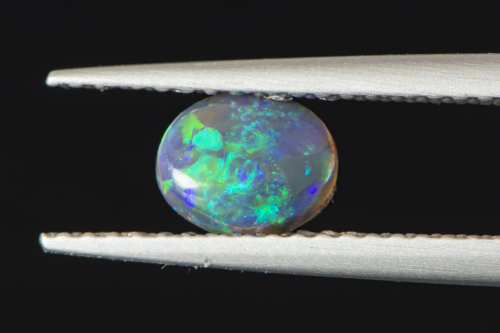 Schwarzer Opal 0,48cts.
