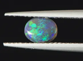 Schwarzer Opal 0,48cts.