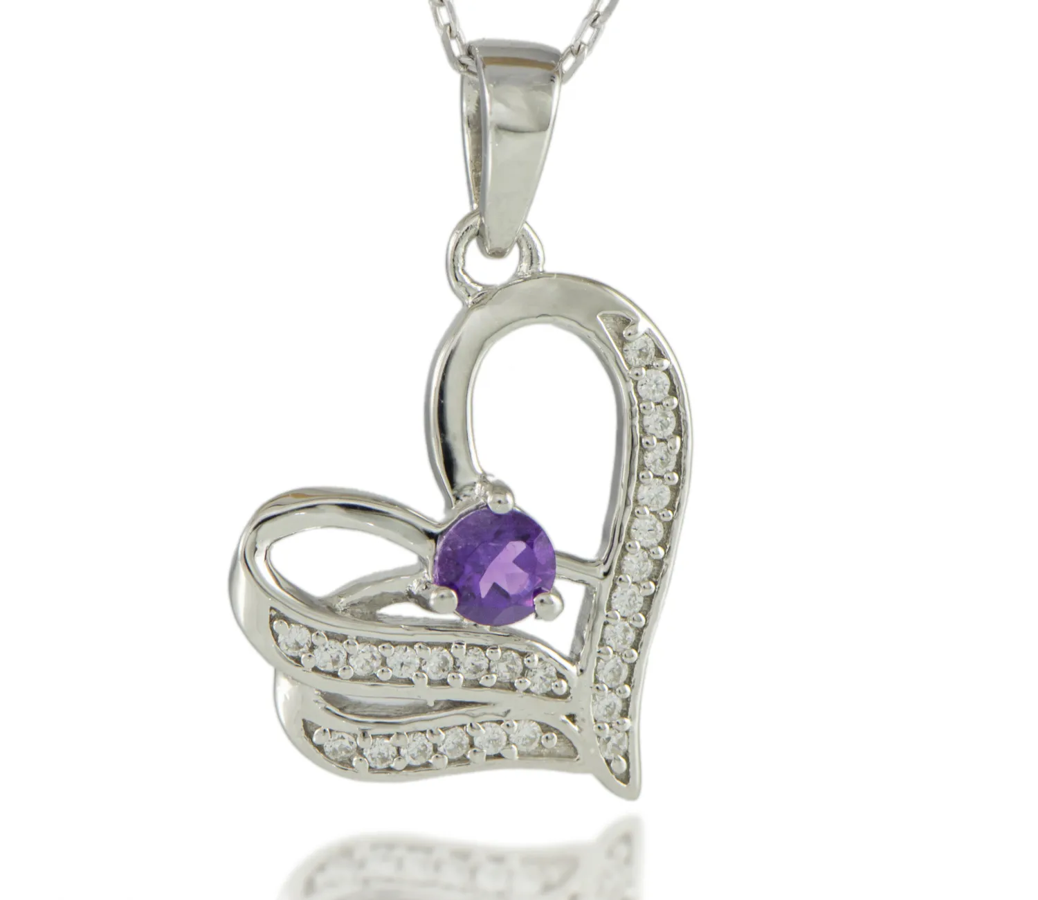 Silbernes Herz mit natürlichem Amethyst