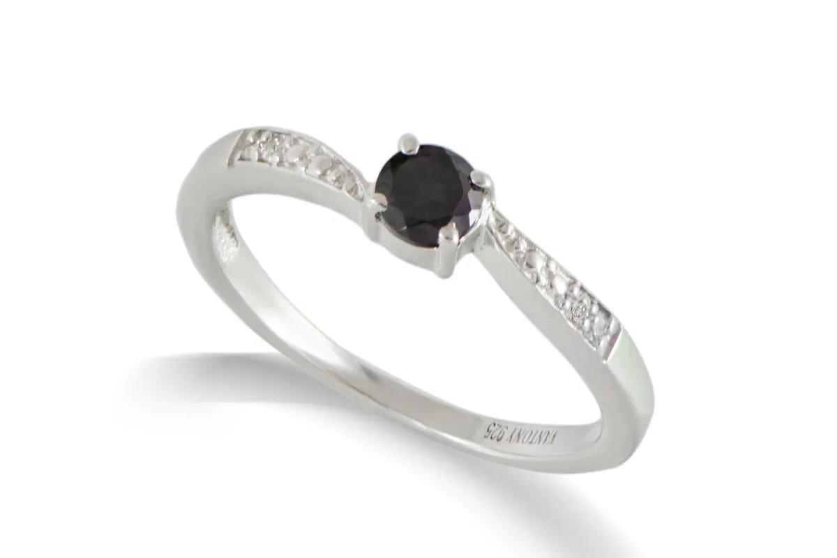Silberring mit Onyx