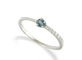 Silberring mit London Blau Topas