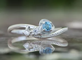 Ring mit Blauem Topas
