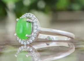 Ring mit Jadeit (Nephrit)