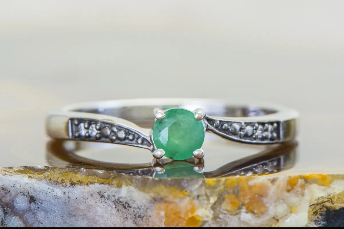 Silberring mit Smaragd (Emerald)