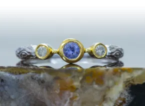 Ring mit Tansanit und Diamanten