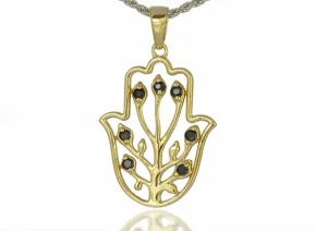 Hand der Fatima mit schwarzem Saphir