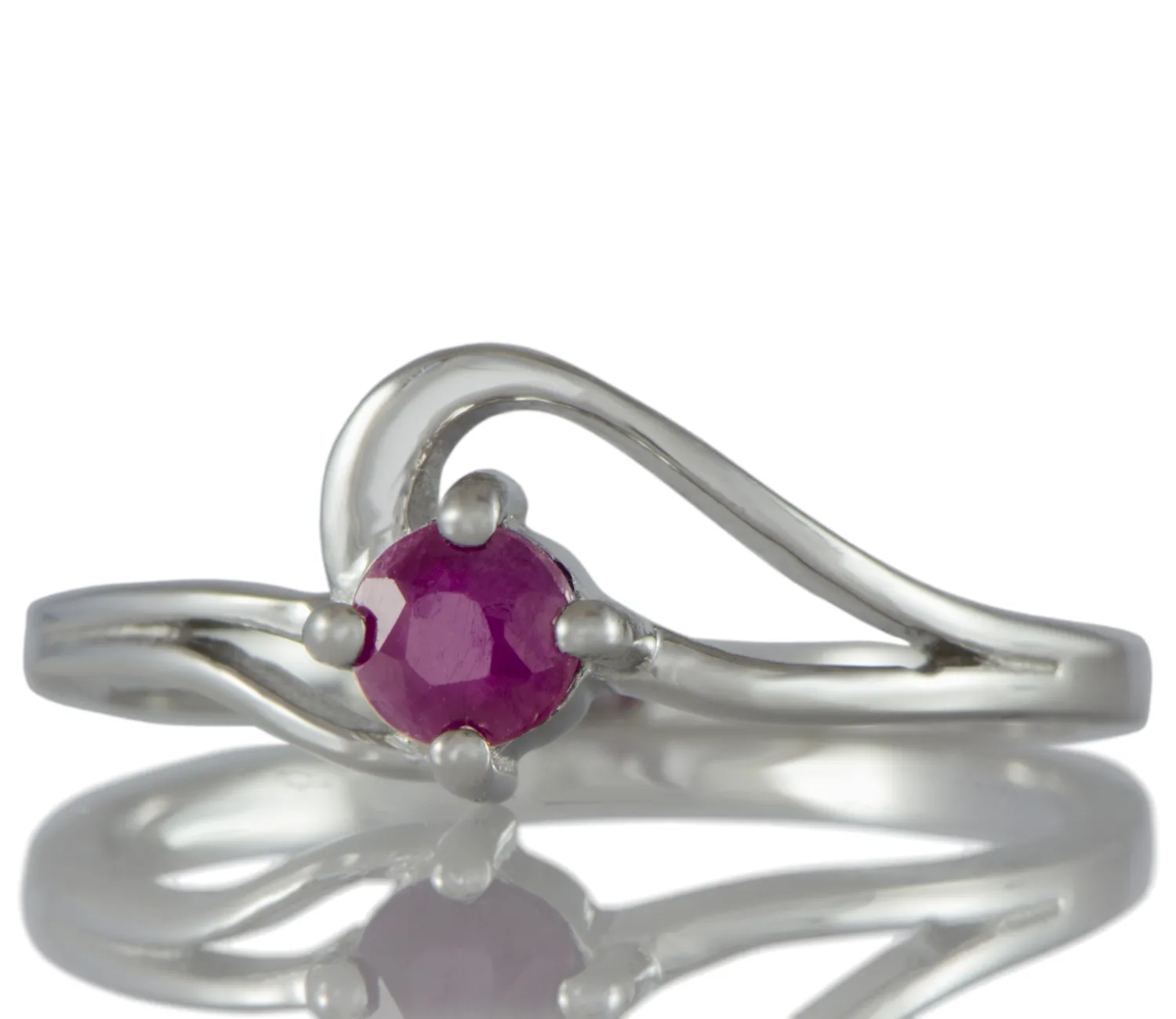 Ring mit Rubin