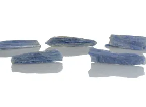 Blaue Kyanit-Kristalle