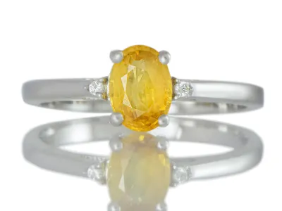 Ring mit Gelbem Saphir