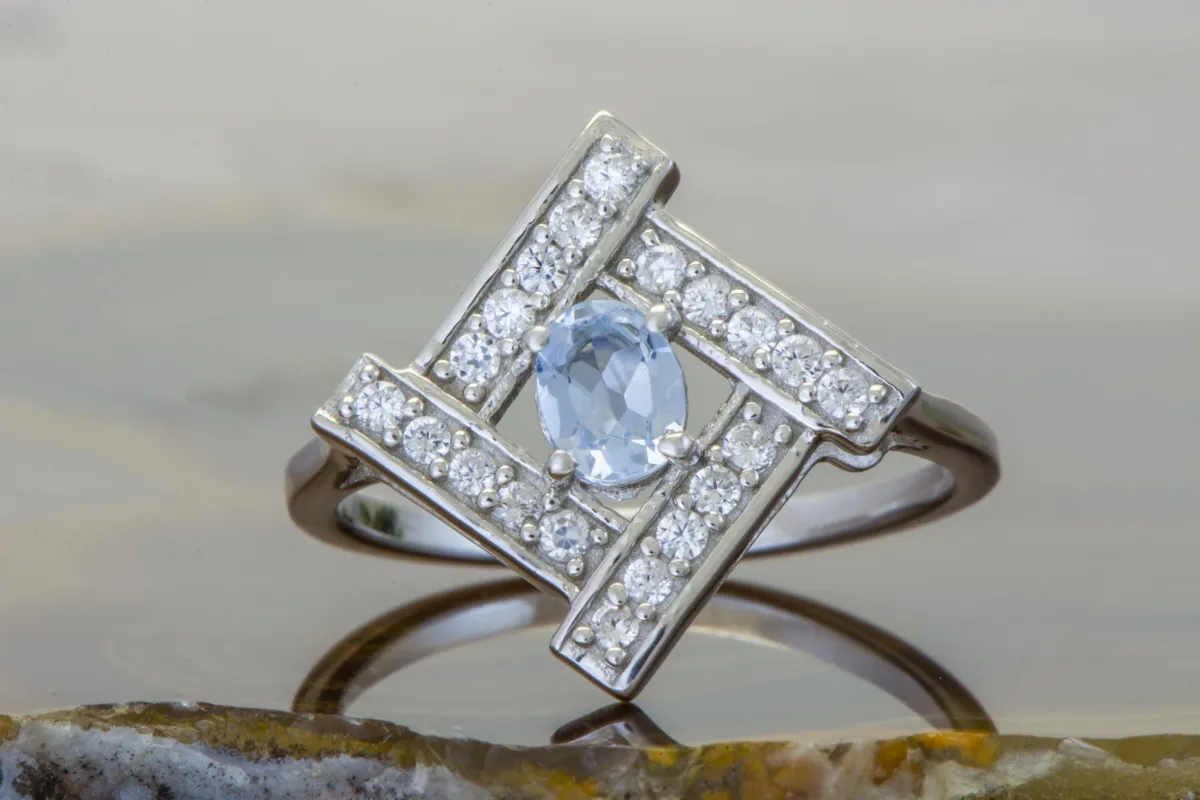 Ring mit Aquamarin