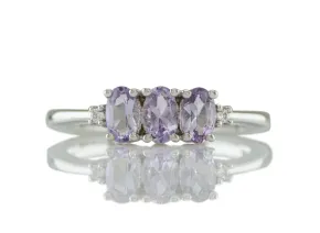 Ring mit lavendelfarbenem Amethyst