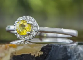 Silberring mit Gelbem Saphir