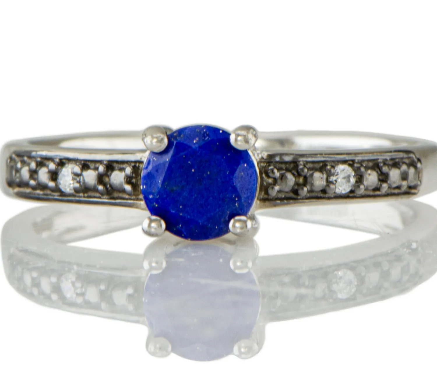 Ring mit Lapislazuli