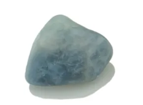 Polierter Aquamarin