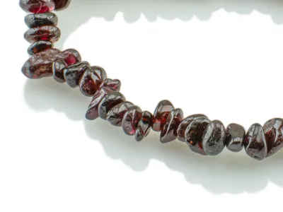 Armband mit Granat