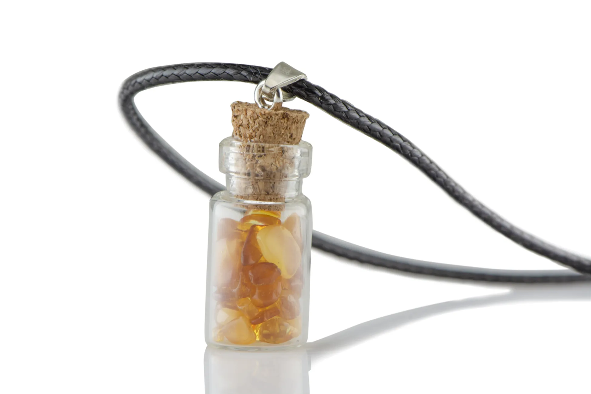 Kette mit Bernstein