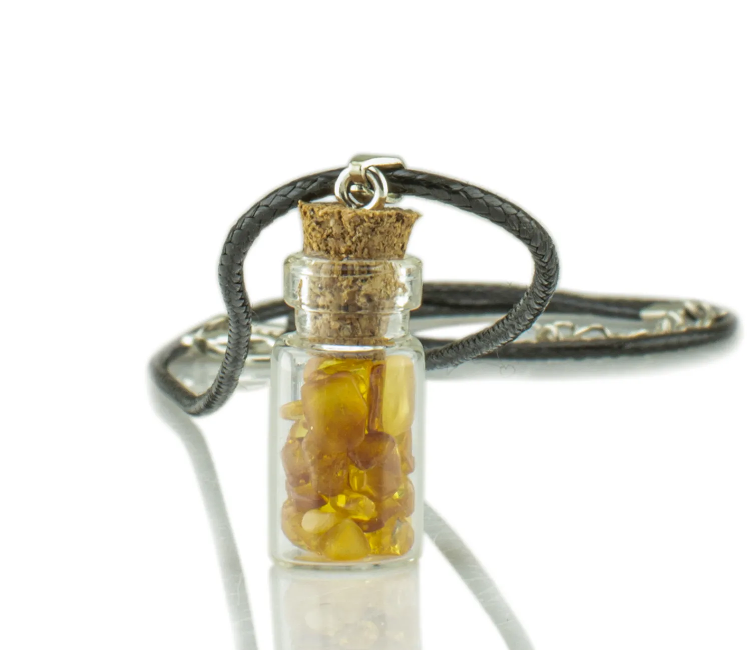 Kette mit Bernstein