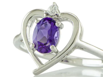 Ring mit Amethyst