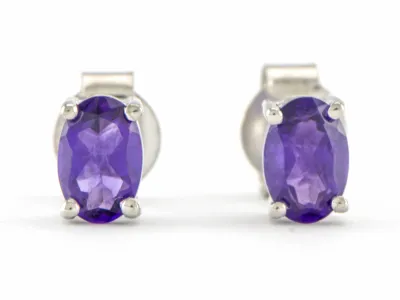 Ohrringe mit Amethyst