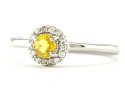 Ring mit Gelbem Saphir