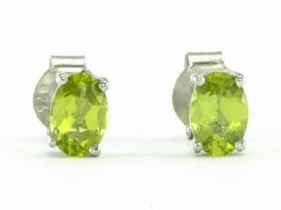 Silberohrstecker mit Peridot