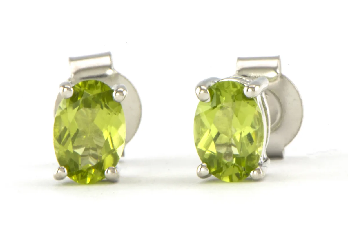 Silberohrstecker mit Peridot