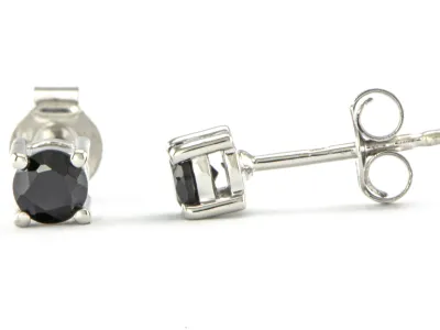 Silberohrringe mit Onyx
