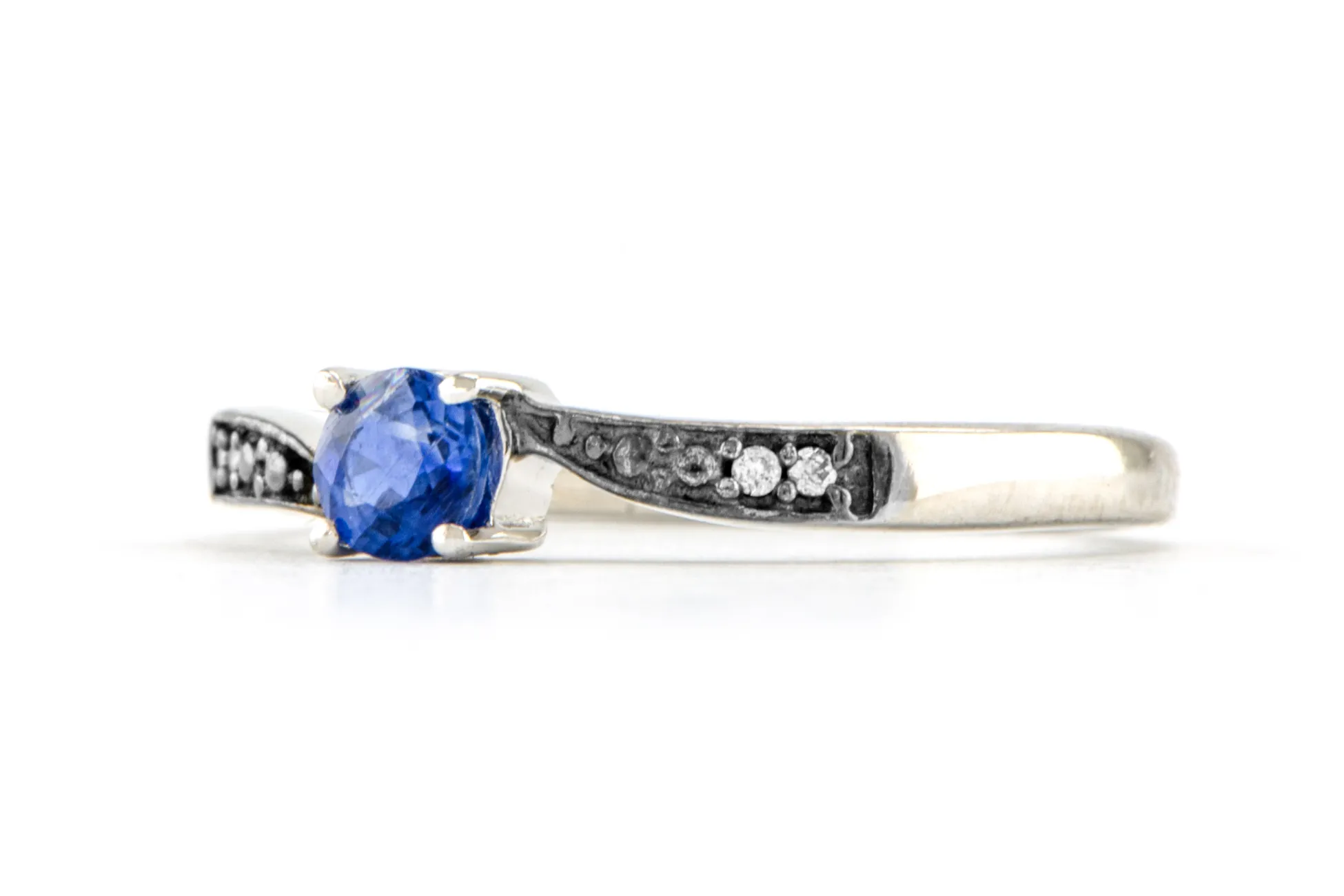 Silberring mit natürlichem Kyanit AA 4 mm