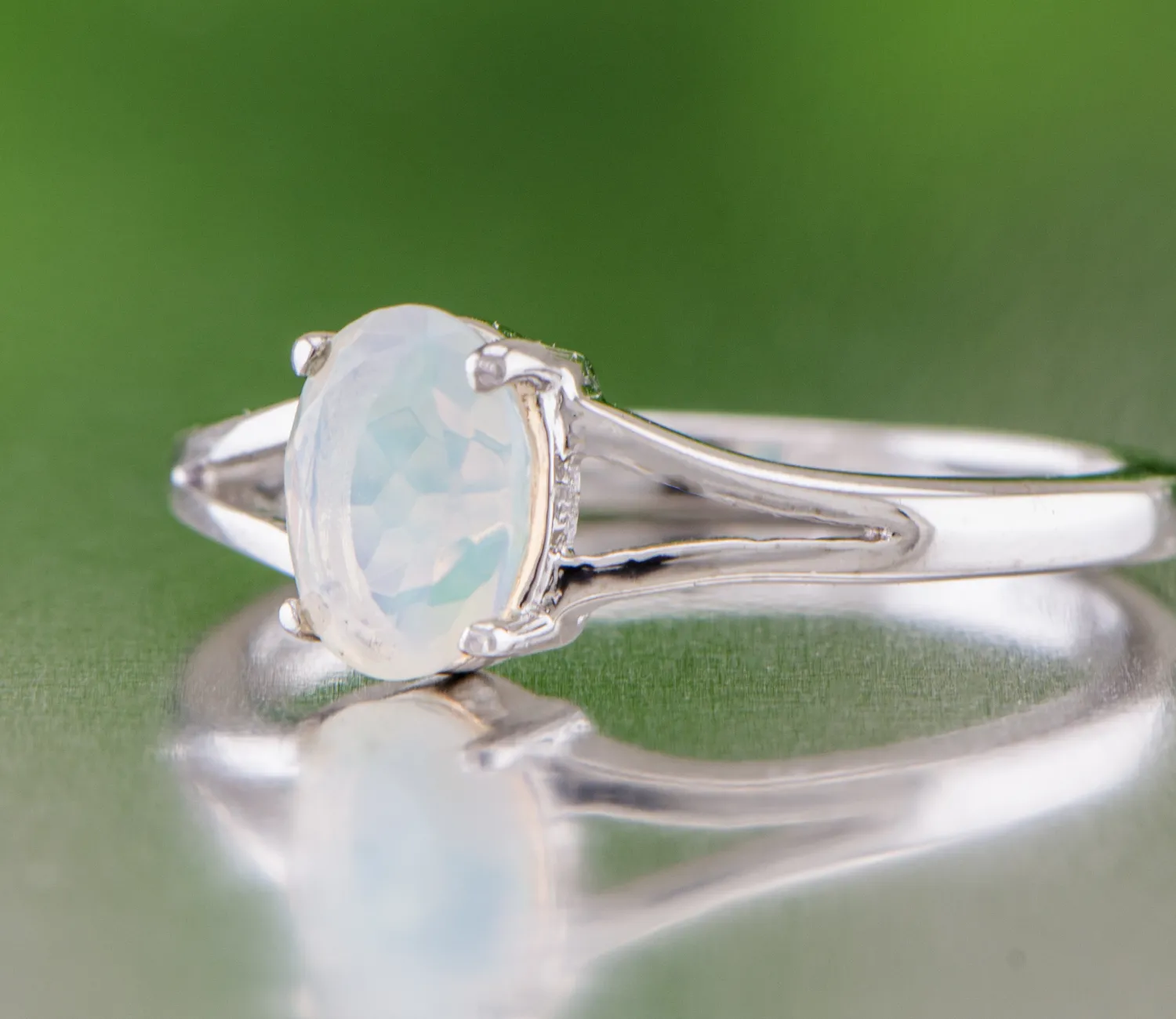 Silberring mit Opal