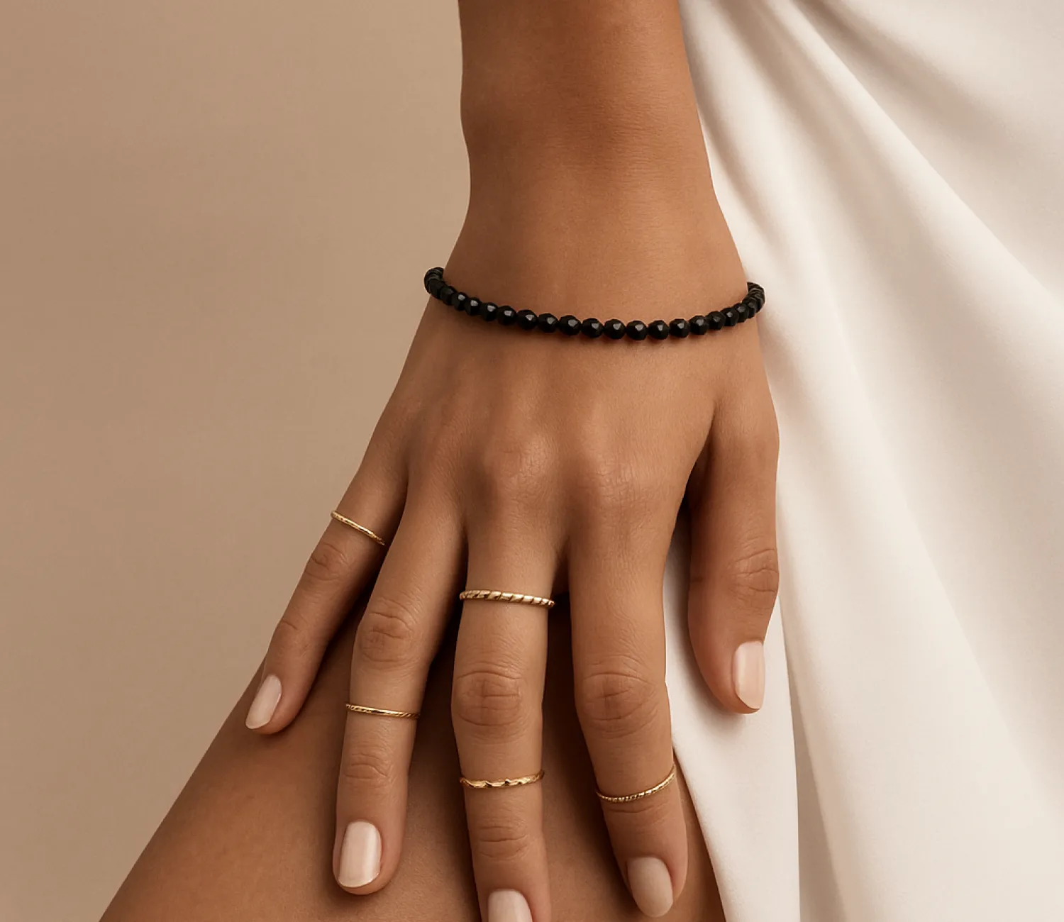 Armband mit schwarzem Turmalin